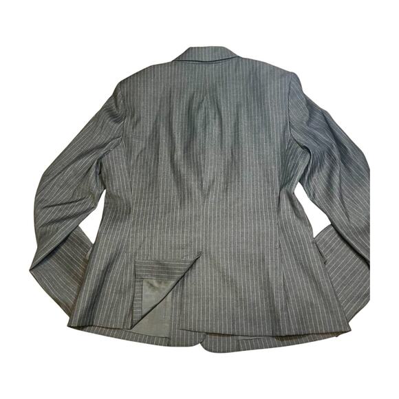 Emanuel Ungaro sz 10 Pinstripe Wool Blazer Gray Career Workwear Office Classic - Picture 4 of 8